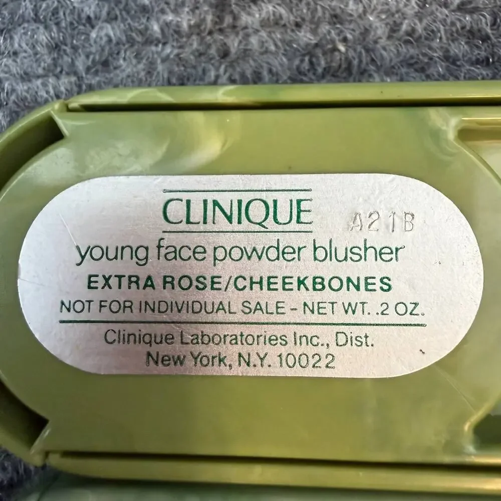 VTG Clinique Powder Blusher Set of 2 Extra Rose Rhubarb Plum Bronze